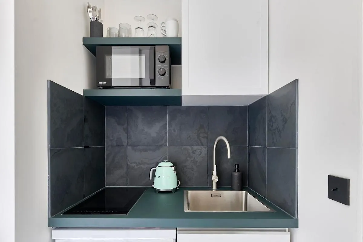 Le Grand Marais Metro Lines 1, 5, 8 Apartment Paris